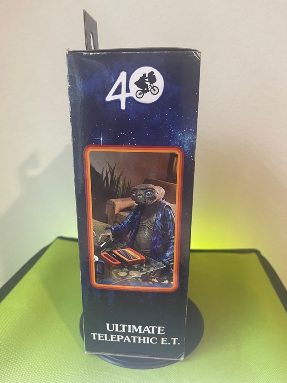 E.T. Ultimate Telepathic 40th Anniversary - Picture 6 of 14
